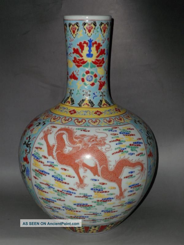 Rare Chinese Famille Rose Porcelain Dragon Vase Vases photo