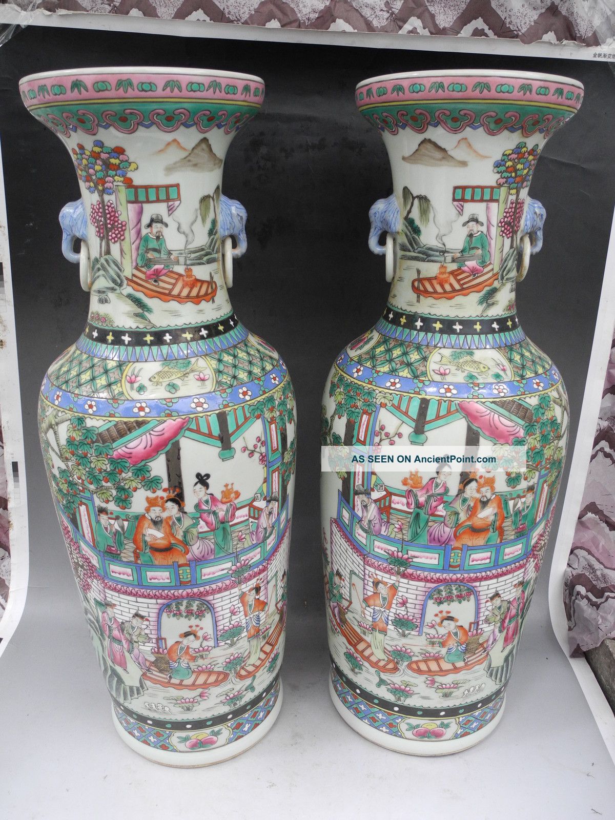 Chinese A Pair Famille Rose Persons Flower Bird Porcelain Vases Vases photo