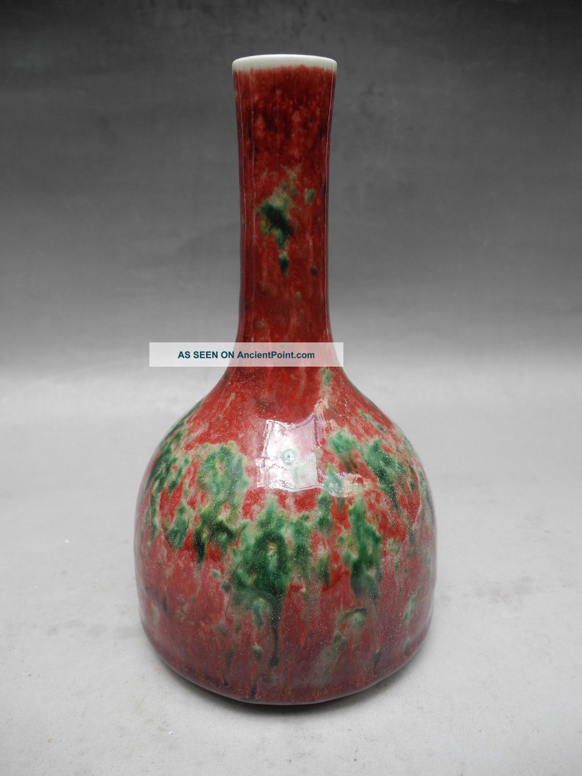Chinese Red Green Porcelain Vase Mark Vases photo