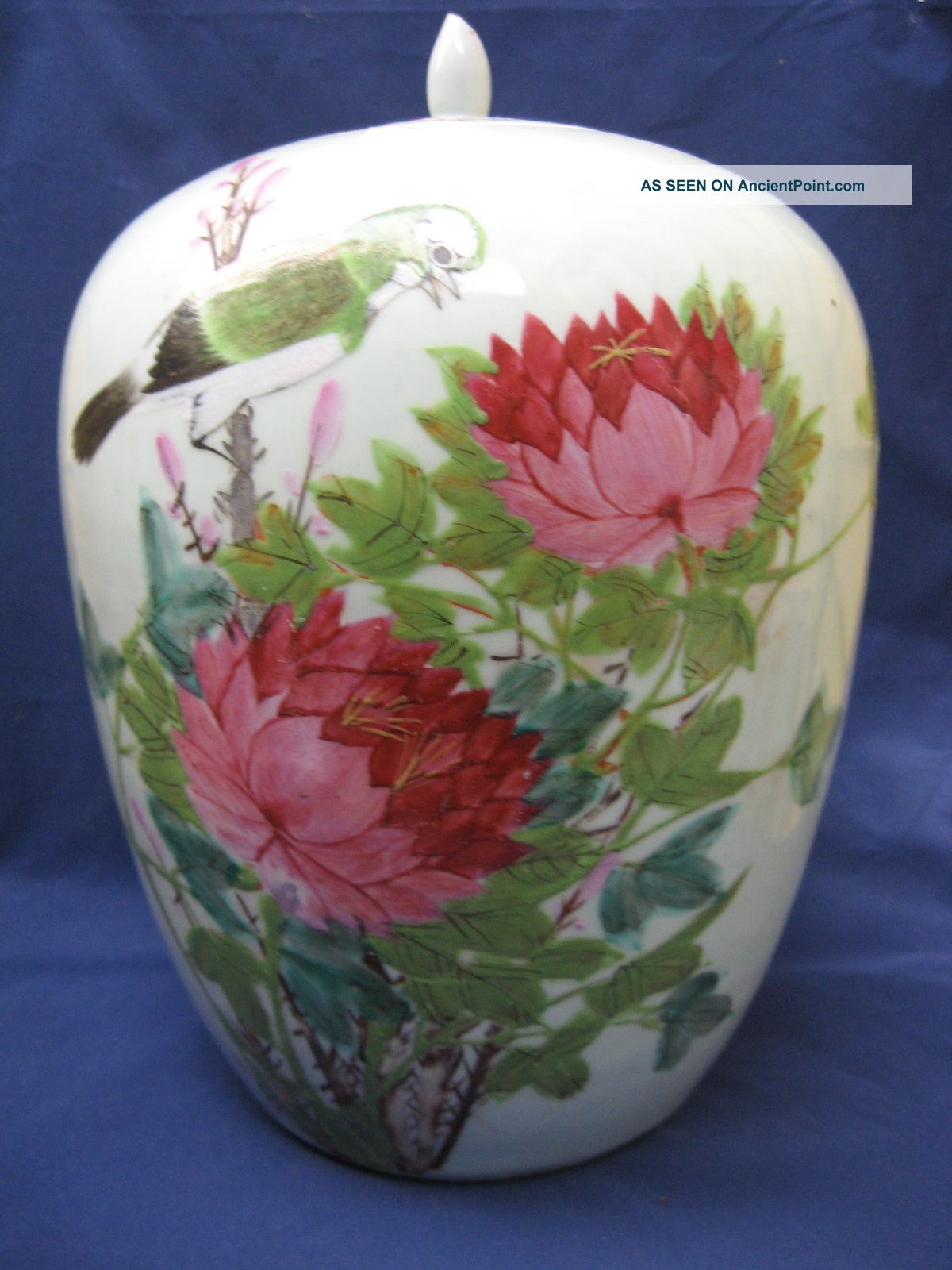 Large Chinese Rose Famille Ginger Jar W/ Coa Vases photo