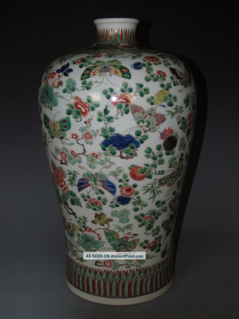 Fine Chinese Rare Huge Famille Rose Porcelain Butterfly Vase Vases photo