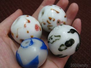 4 Peking Glass Beads photo