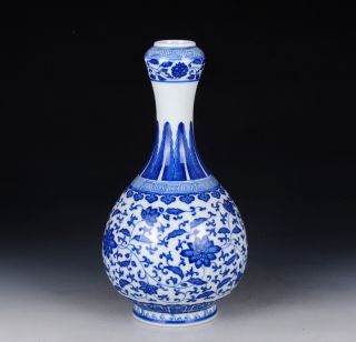 Rare Blue And White Porcelain Flower Vase Of Chinese Antique photo