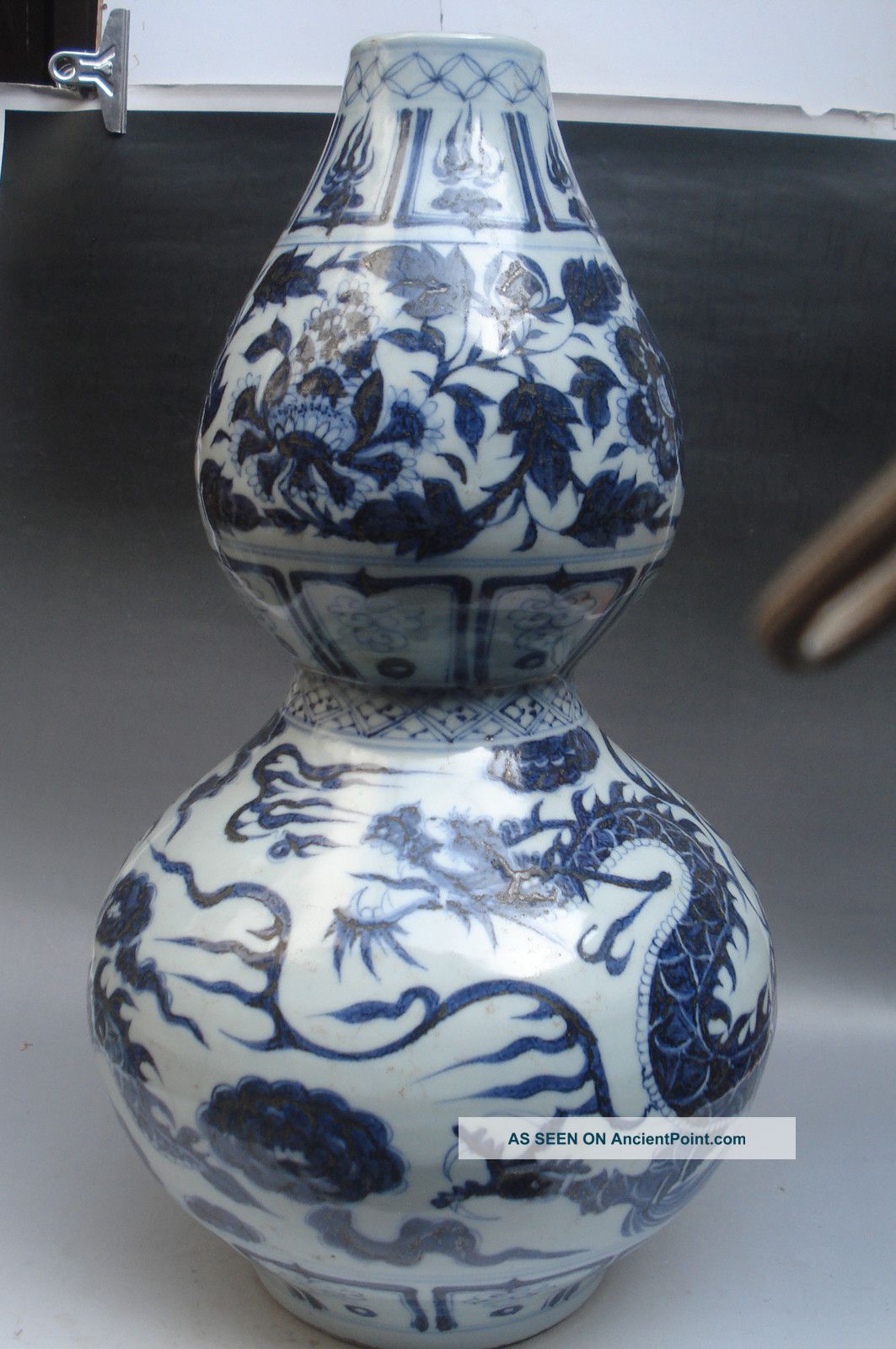 Chinese Bule & White Big Dragon Peony Porcelain Gourd Vase Vases photo