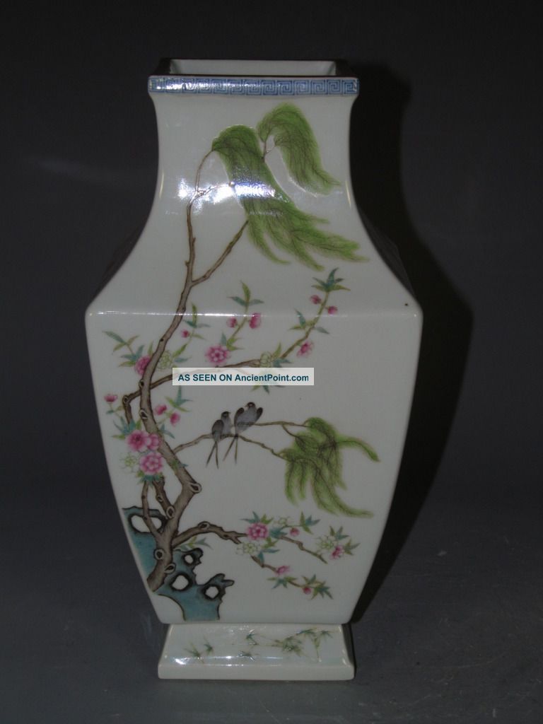 Fine Chinese Rare Famille Rose Porcelain Gilt Flowers & Birds Vase Vases photo