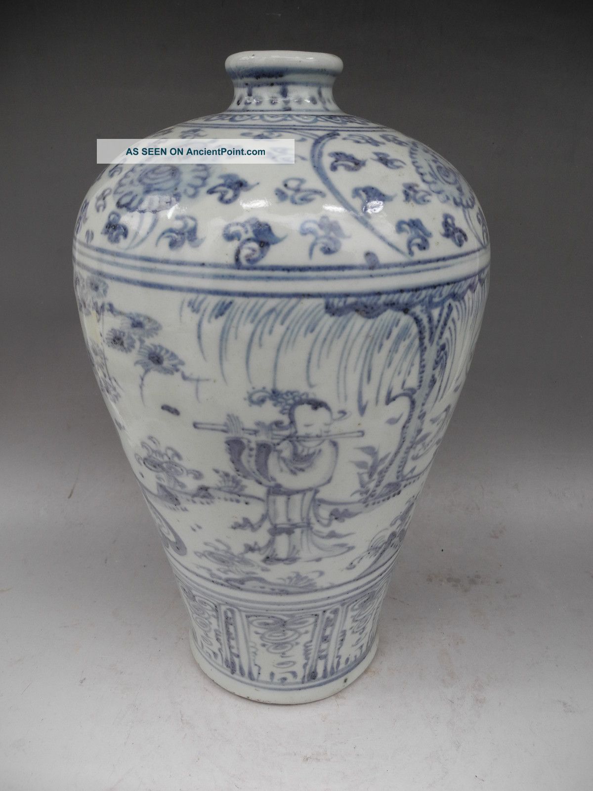 Chinese Blue & White Persons Porcelain Mei Ping Vase Vases photo