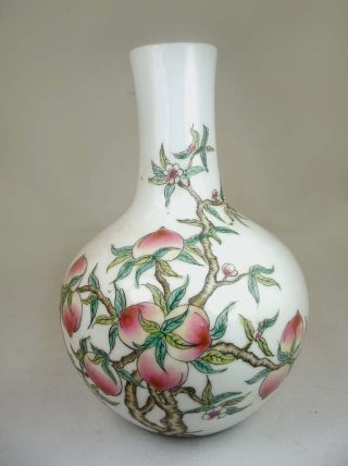 Chinese Long Life Peach Porcelain Jar W/ Mark On Bottom photo