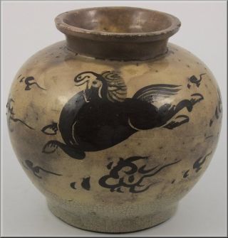 Yuan Dynasty Chinese Cizhou / Tzu ' Chou Vase W/ Horse photo