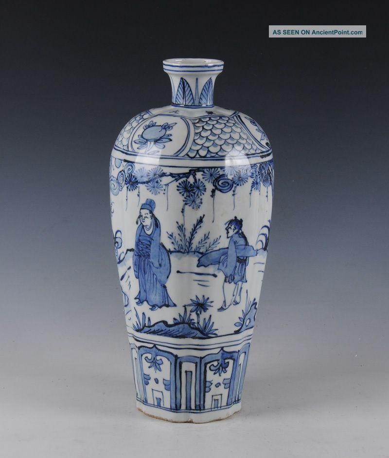 Fine Blue White Porcelain Melon - Shaped Vase Figures Design Of Chinese Antique Vases photo