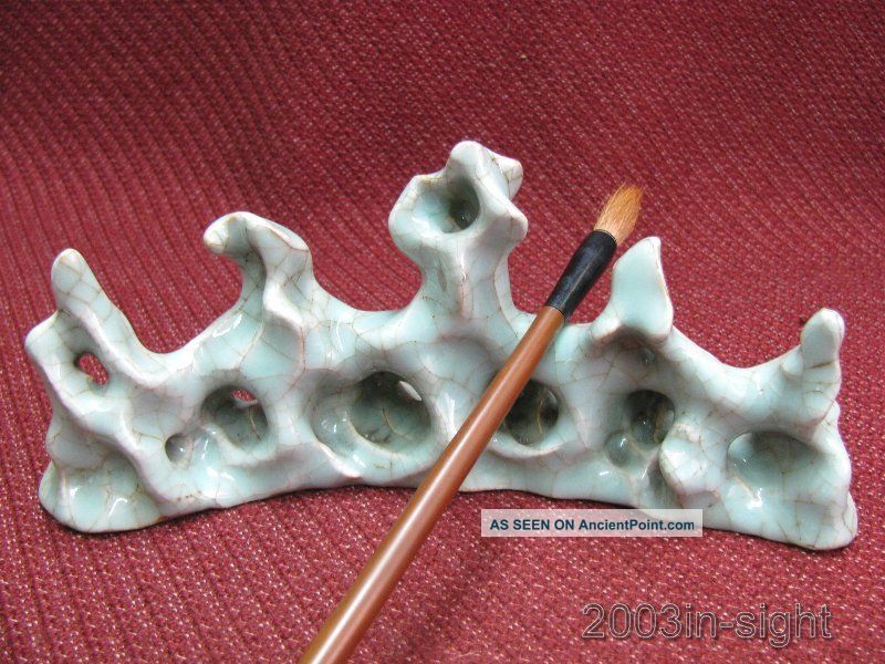Chinese Traditional Porcelain Penholder / Paperweight Other photo