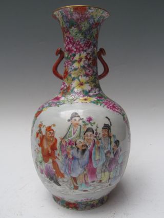 Fine Chinese Rare Famille Rose Gilt Porcelain People Vase photo