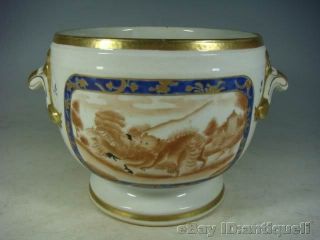 Chinese Export Famille Rose Porcelain Jar photo
