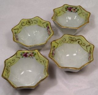 Vintage Set Of 4 Chinese Porcelain Bowls C22 photo