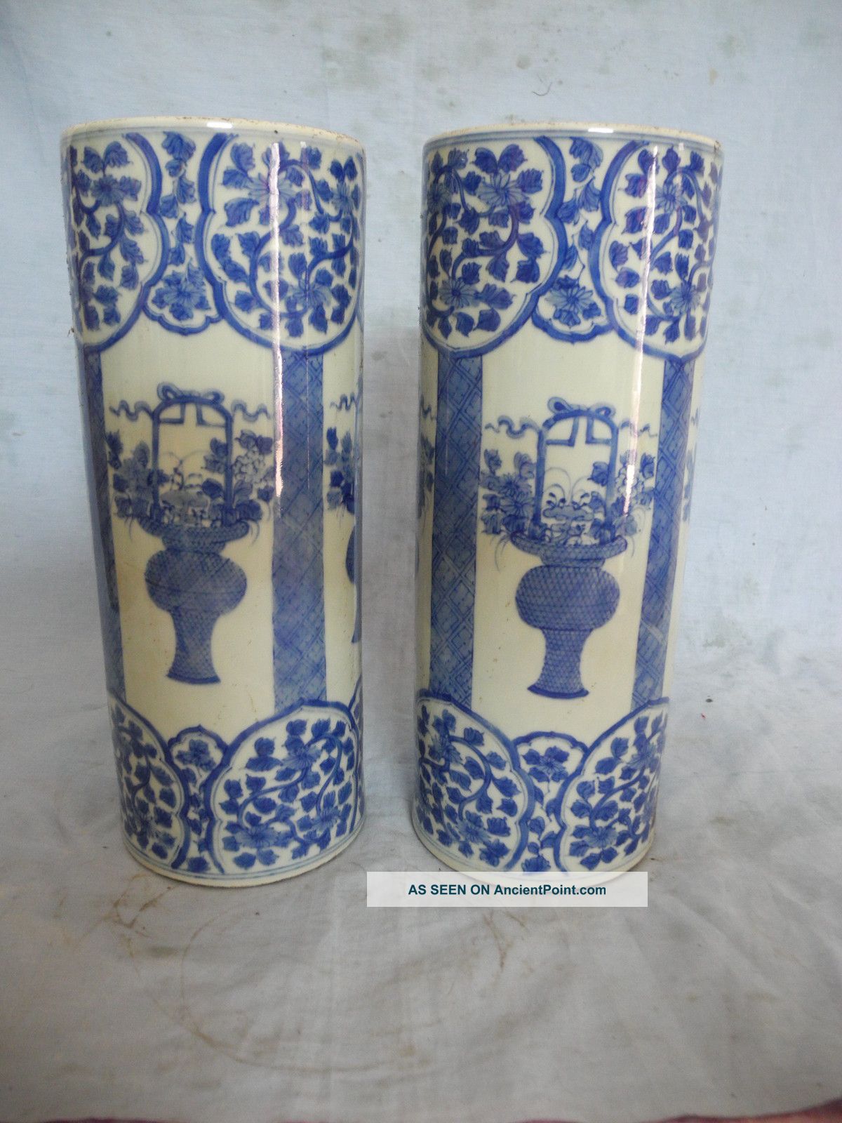 Pair Blue & White Flower Porcelain Vases Vases photo