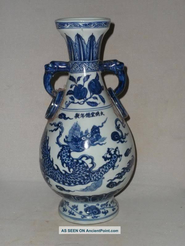 Chinese Blue And White Porcelain Dragon Vaes Vases photo