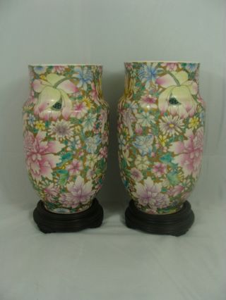 Antique End Of 19c Pair Of Chinese Famille Rose Porcelain Vases photo