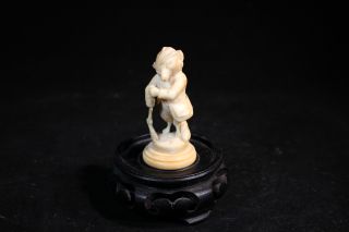 Cute Tiny Vintage Chinese Ox Bone Wolf photo