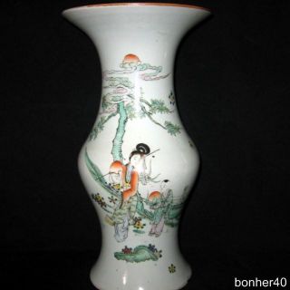Wonderful 19thc Chinese Porcelain Long Eliza Decorated Rare Shaped Floor Vase photo