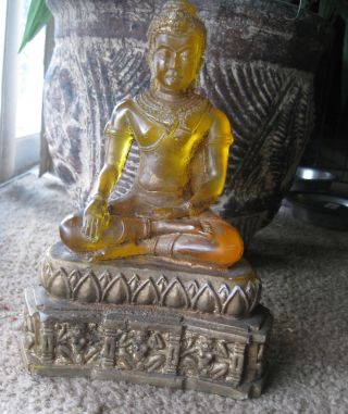 Antique Look Thai Yellow Buddha Uthong Statues Resin photo
