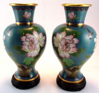2 Chinese Cloisonne Vases On Wooden Stands 11 
