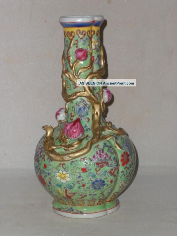 Chinese Famille Rose Gold Porcelain Peach Vase Vases photo