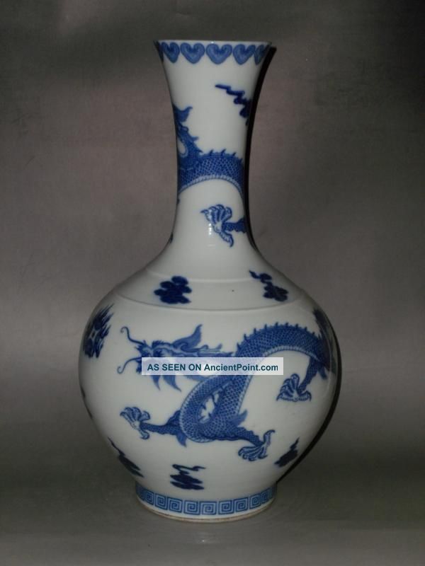 Rare Chinese Blue&white Porcelain Dragon Vase Vases photo