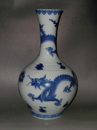 Rare Chinese Blue&white Porcelain Dragon Vase photo