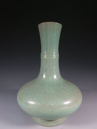 A Stunning Chinese Lujun Glaze Porcelain Vase photo