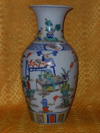Rare Chinese Famille Rose Porcelain Figure Vase photo