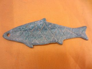 Collection Chinese Bronze Age Primitive Society Rare Unique Fish Shape Money K9 photo