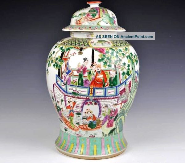 Chinese Antique Porcelain Covered Jar Famille Rose 19c Vases photo