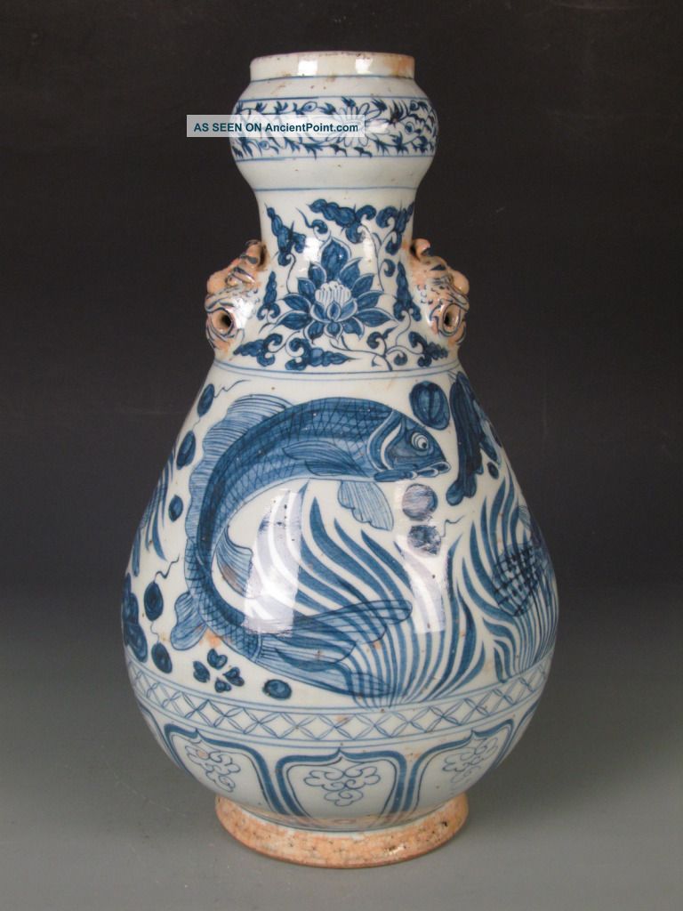 Fine Chinese Blue & White Porcelain Fish Vase Vases photo