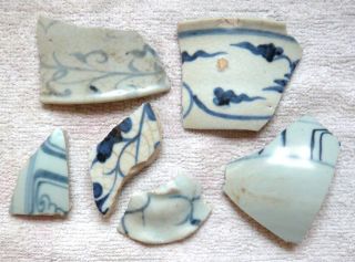 6 Pcs Yuan And Ming B & W Porcelain Shards Excavated In Java photo