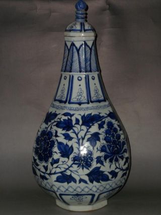 Rare Chinese Blue&white Porcelain Lotus Scroll Vase photo