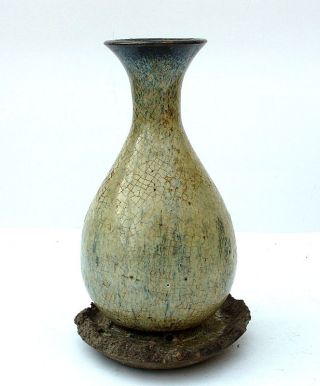 44 - 26: A Finely Jun - Kiln Vase W Manufacturing - D​efect photo