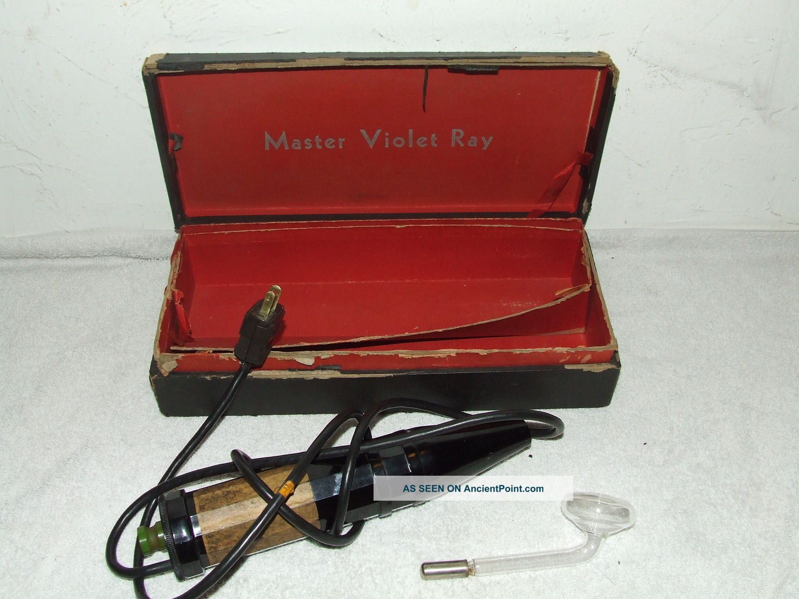  - antique_1920__s_master_violet_ray_high_frequency_quack_medicine_cure_all_machine_3_lgw