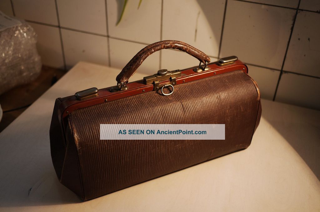 Dr ' S Bag In Very Good Condition,  Made From Interesting Material Doctor Bags photo