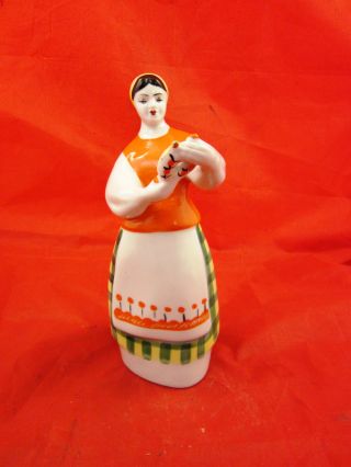 Russian Porcelain Figurine - Ukrainian Girl With Kumantsom photo