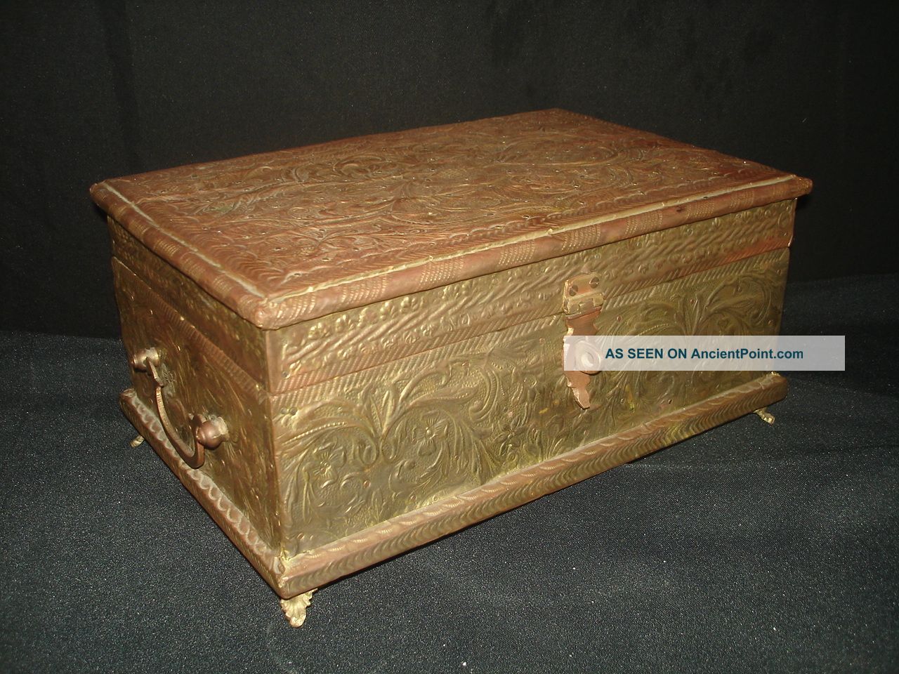 Vintage Antique Embossed Brass Dresser Keapsake Trinket Box Scroll Floral Metalware photo