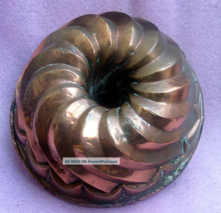 Nie Quality 19th Century Copper Pudding Mould Dutch. Metalware photo