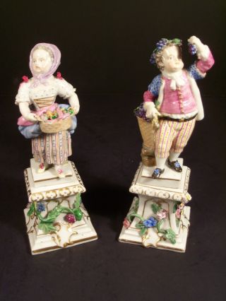 Very Rare Early Antique Meissen Porcelain Bisque Pair Of Gardeners photo