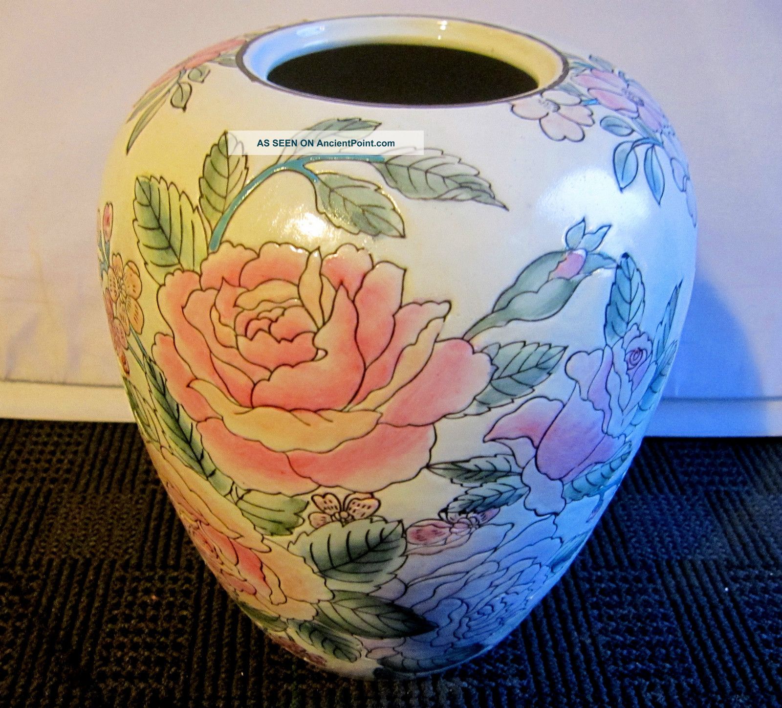Decorative Vase Made In China.  Ceramic Rose Design,  Floral Vases photo
