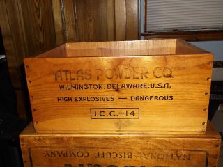 Atlas Powder Co.  High Explosives Wood Crate Wilmington Delaware photo
