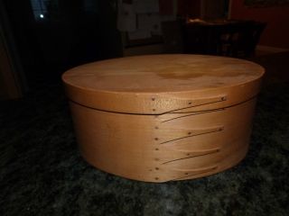 Oval Shakers Box Stamped By Canterbury Woodworks Nh.  5 3/8 X 9 1/4x 12 1/2 photo