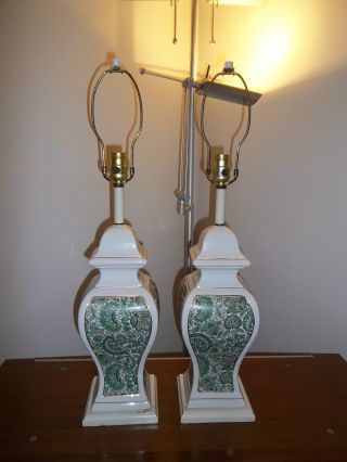 Pair Mid Century Hollywood Regency White & Green Ginger Jar Lamps Chinoiserie photo