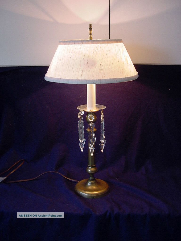 Anitque Brass 2 Light Shaded Desk Table Dresser Lamp With Spear Prisms Lamps photo