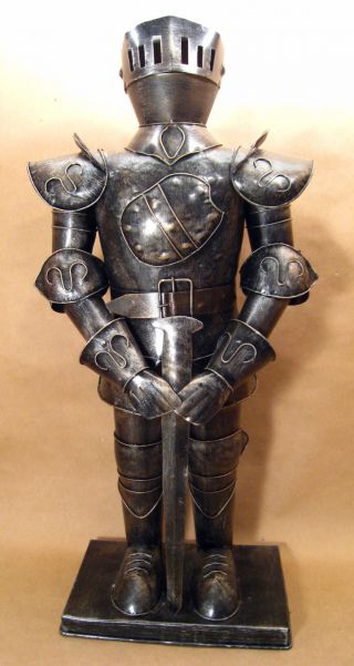Metalware Medevial Knight Statue 20 