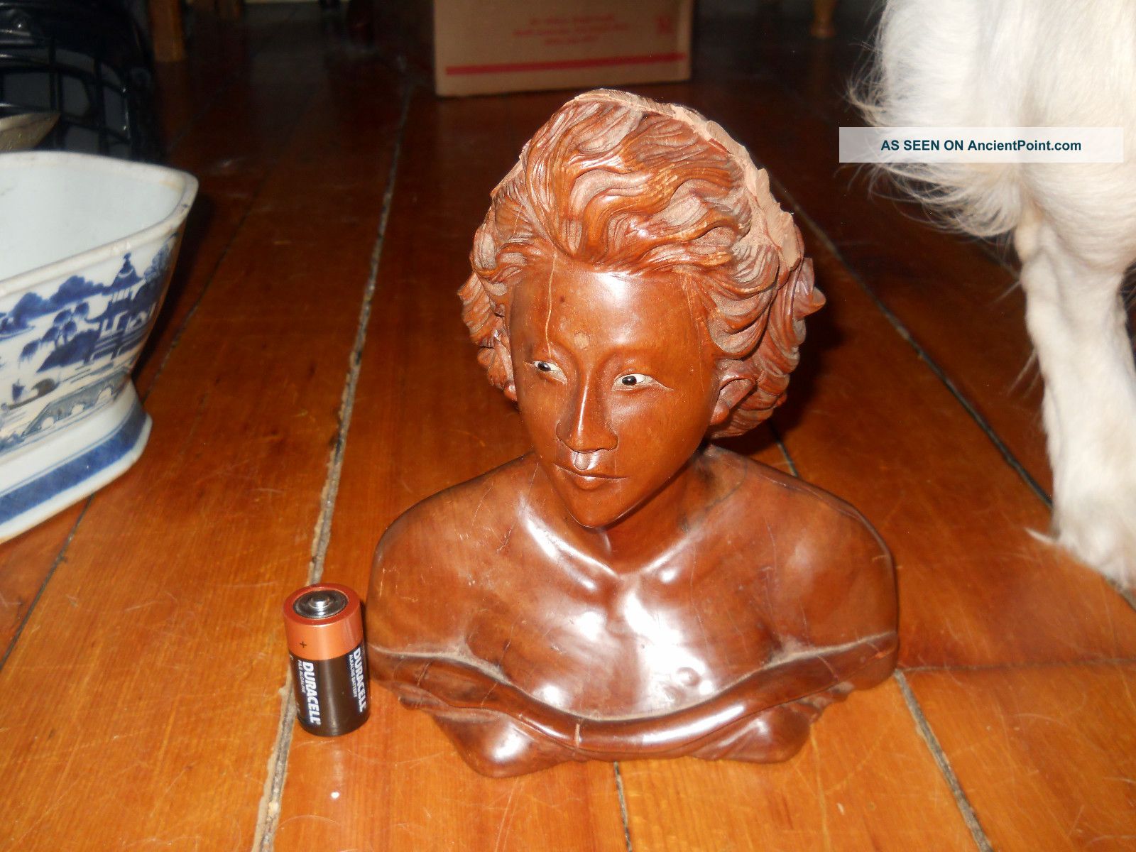 Best Antique Walnut Bust Woman Princess Queen Statue Wood Wooden Carved Figure Carved Figures photo