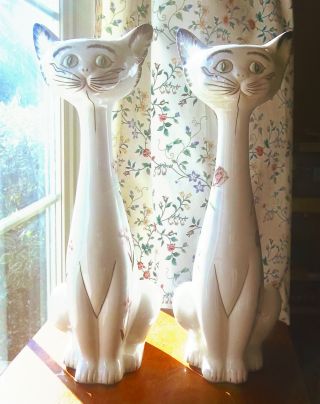 Two Very Unique~siamese Cat Figurines~made In Japan~holt Howard Like photo