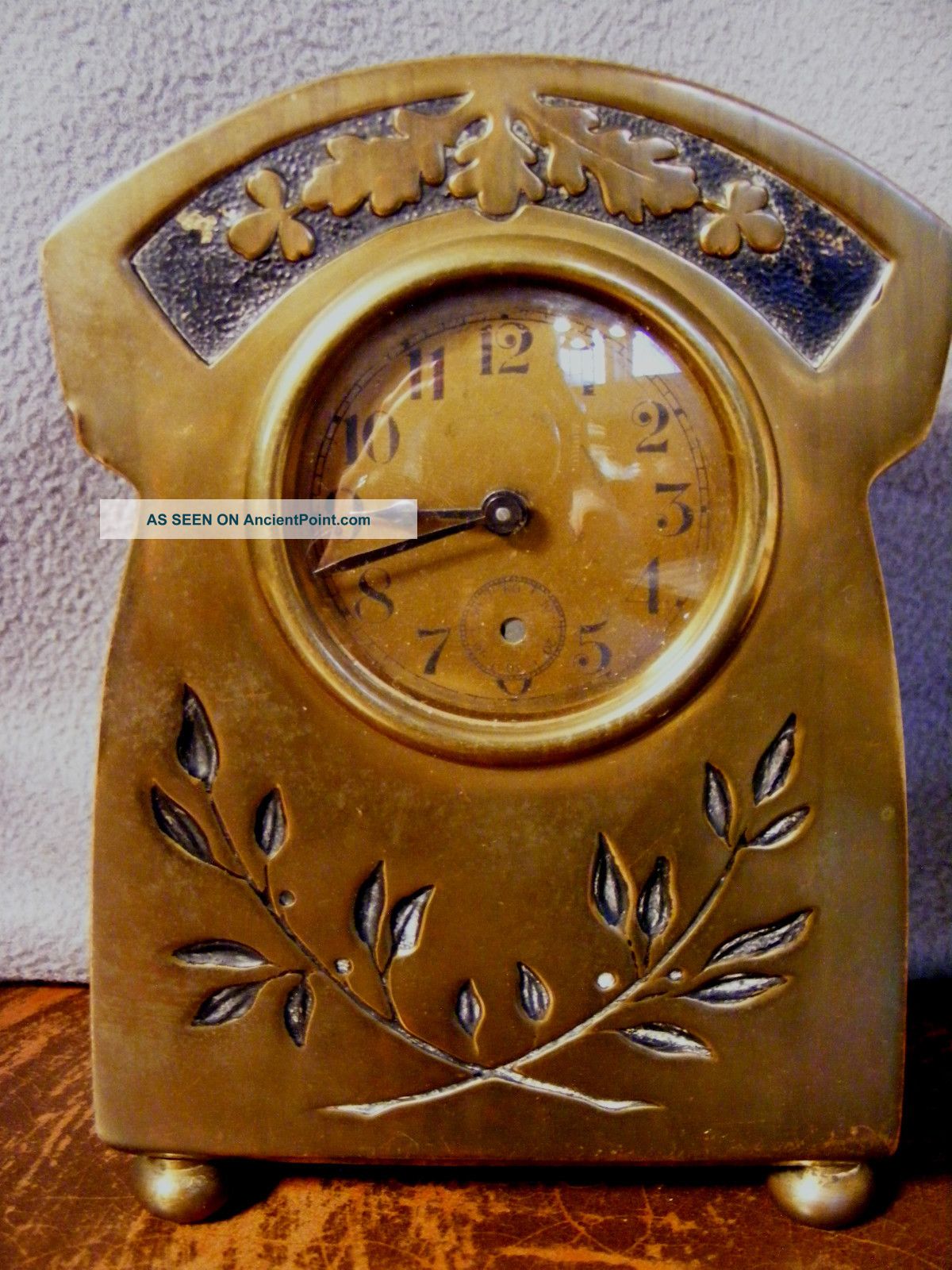 Brass/bronze Shelf Mantel Clock Antique Clocks photo